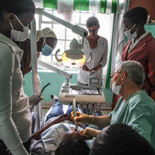 PM-dentists-for-africa1-225x225px